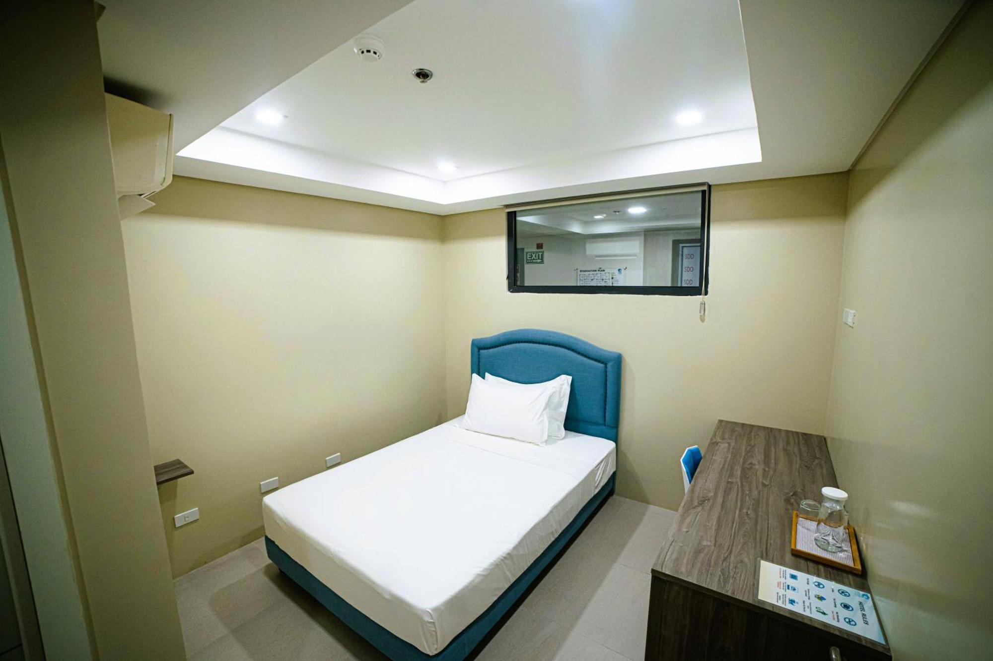 Seeya Hotel Tubigon Esterno foto